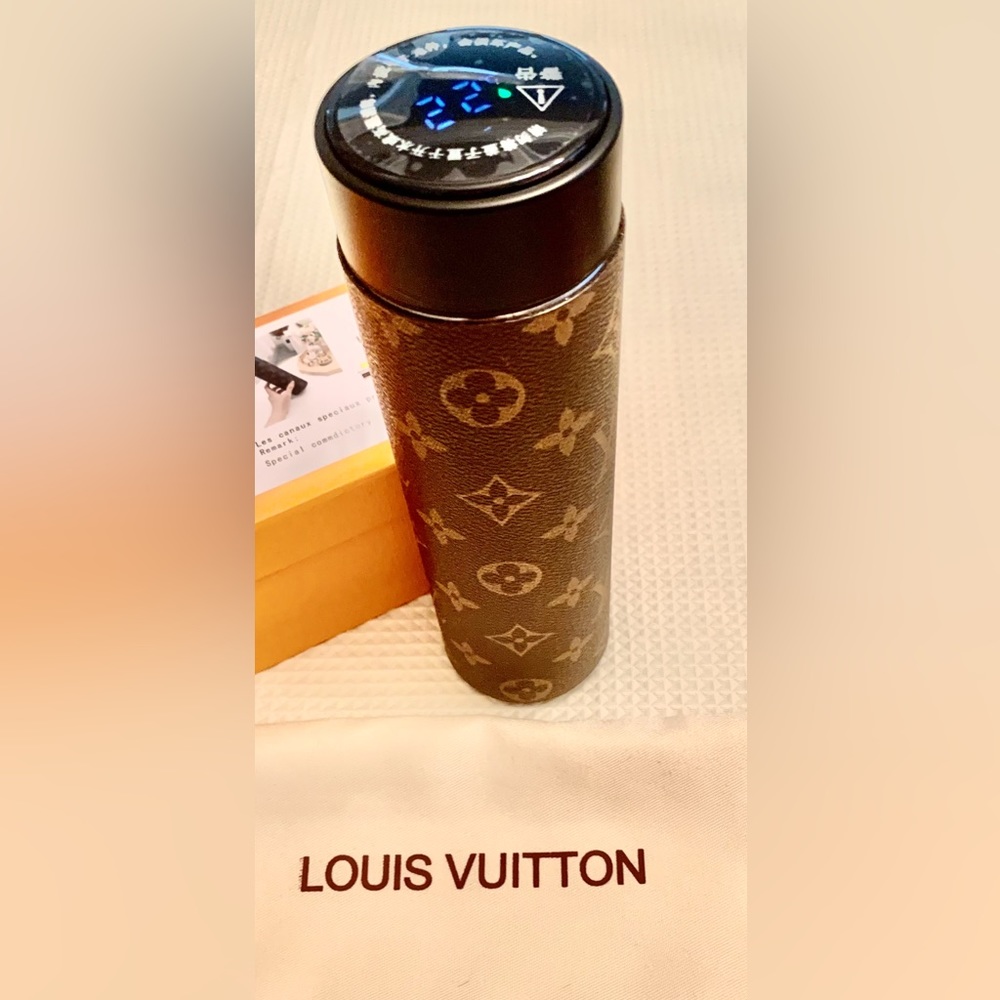 Luxury branded tumbler with digital thermometer with dust bag and box